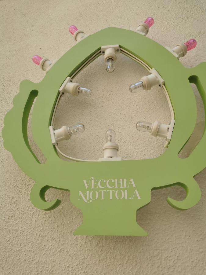 Vecchia Mottola Albergo Diffuso מראה חיצוני תמונה